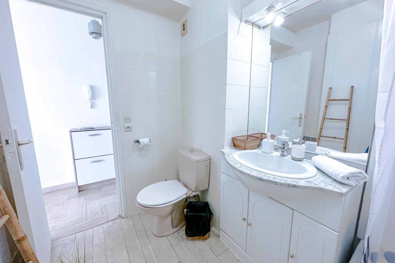 Guignon - Apart Sunny Comfort Close To The Port & Station Antibes Bagian luar foto