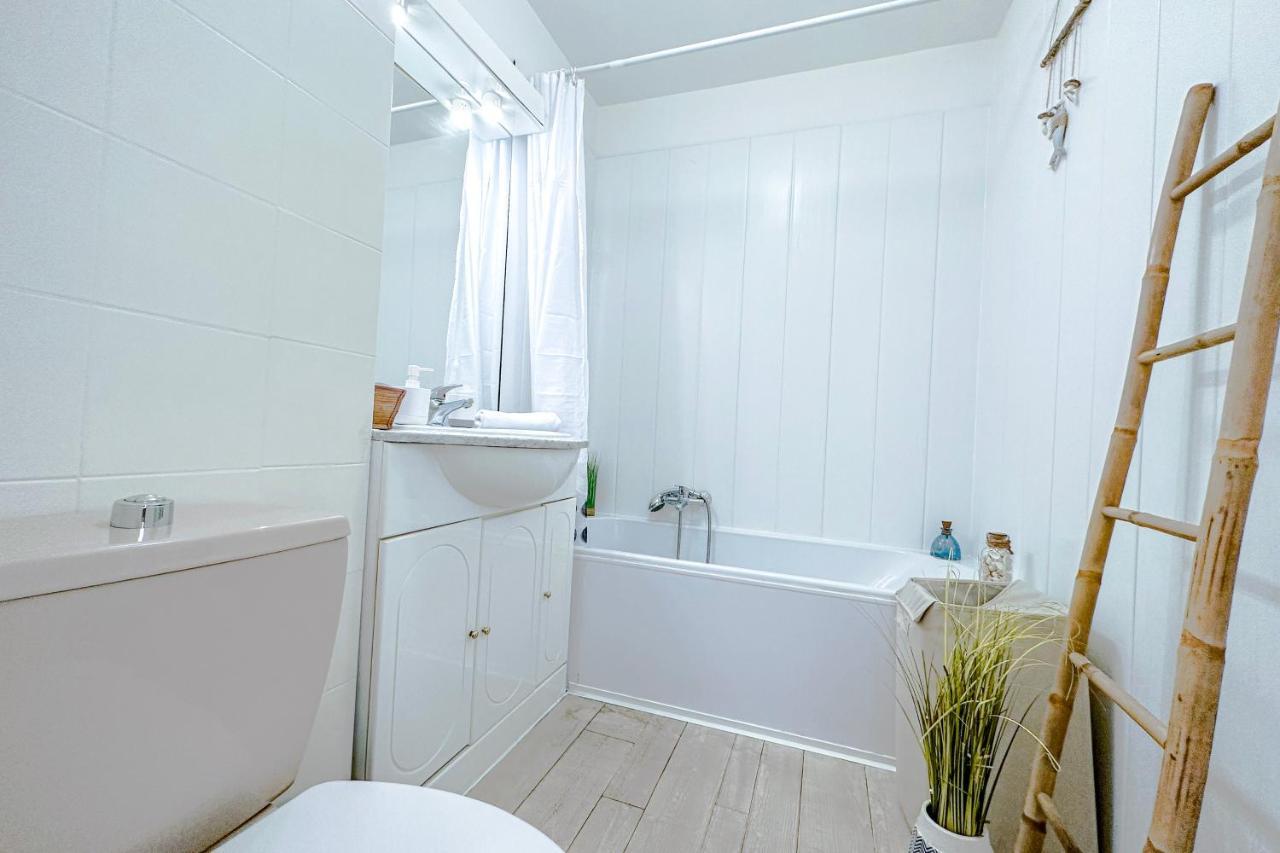 Guignon - Apart Sunny Comfort Close To The Port & Station Antibes Bagian luar foto