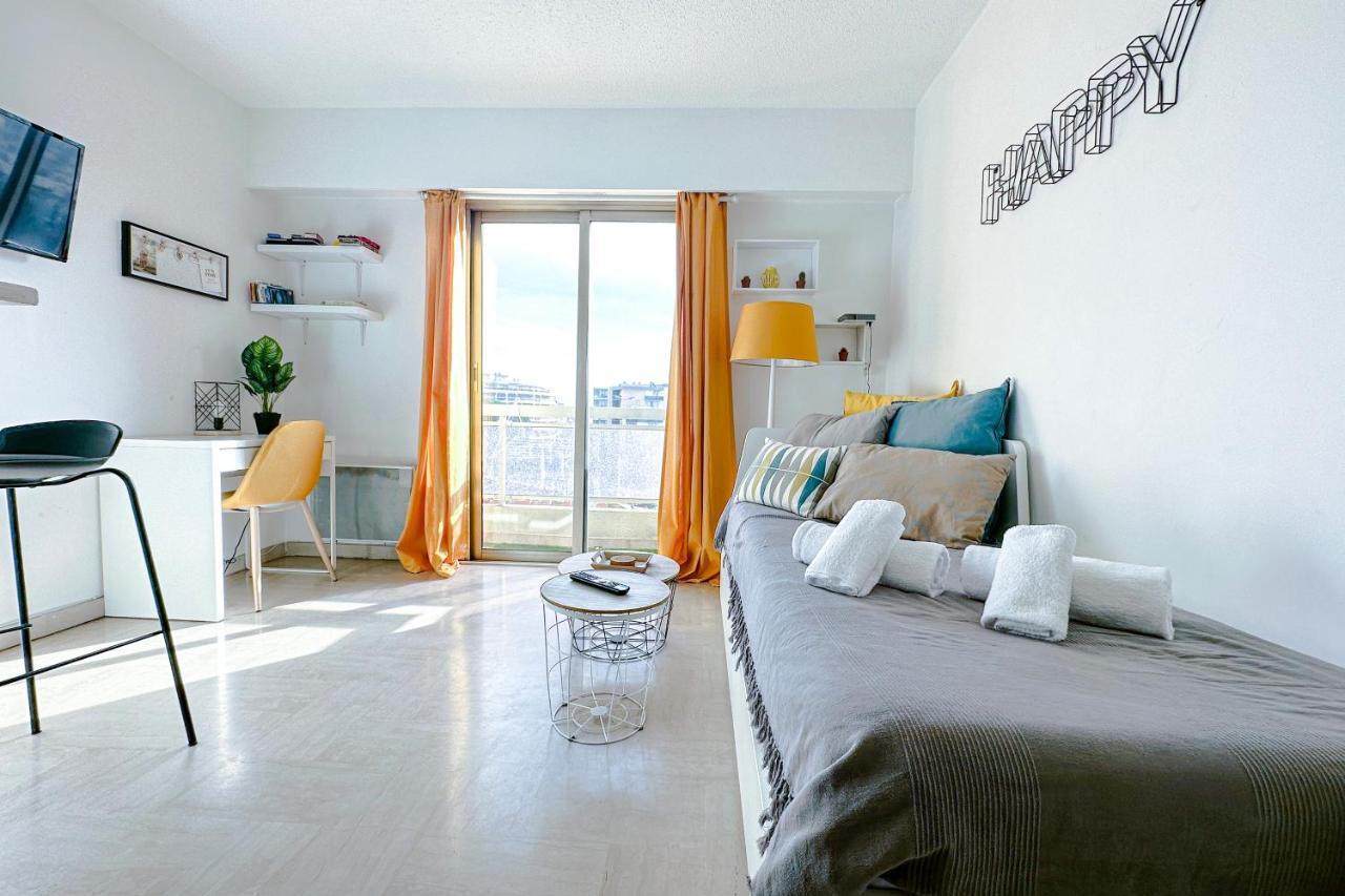 Guignon - Apart Sunny Comfort Close To The Port & Station Antibes Bagian luar foto